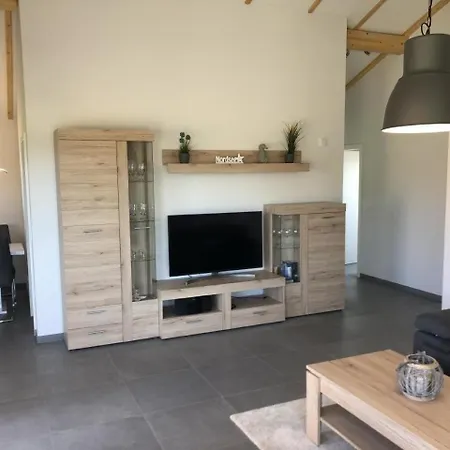 Holiday home N8 Eingezaeuntes In Eckwarderhoerne *