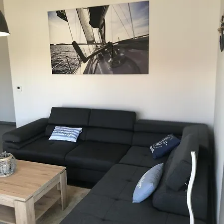 Holiday home N8 Eingezaeuntes In Eckwarderhoerne