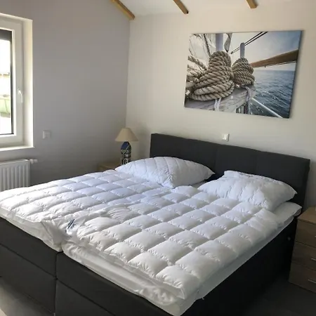 Holiday home N8 Eingezaeuntes In Eckwarderhoerne Butjadingen